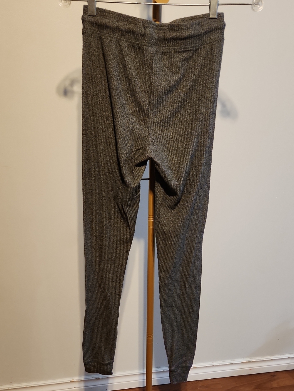 Weekend Edition  Ribbed Knit Drawstring Joggers — Gray - Picture 3 of 5